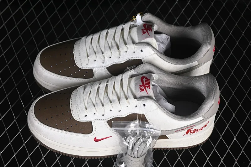 All categories Nk Air Force 1 Air Force series Nk Air Force 1 Low Air Force low-top Nike Air Force 1'07 Low Year of the Horse limited edition White and green Chinese style Air Force 1 low-top casual sneakers DW8806-008